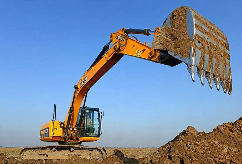 Construction and building equipment logistics